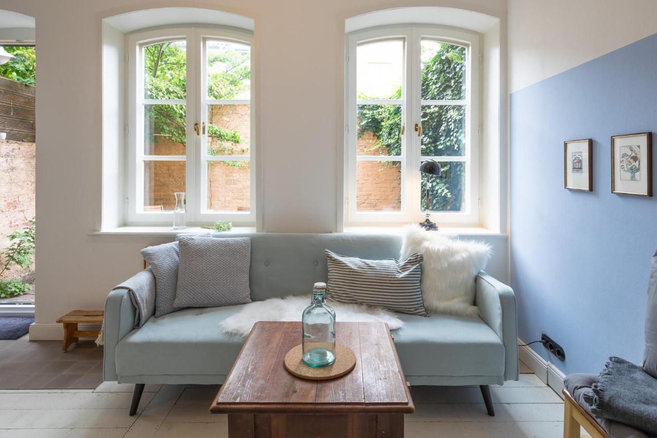 Altes Kontorhaus Kajuete Apartment Husum  Bagian luar foto